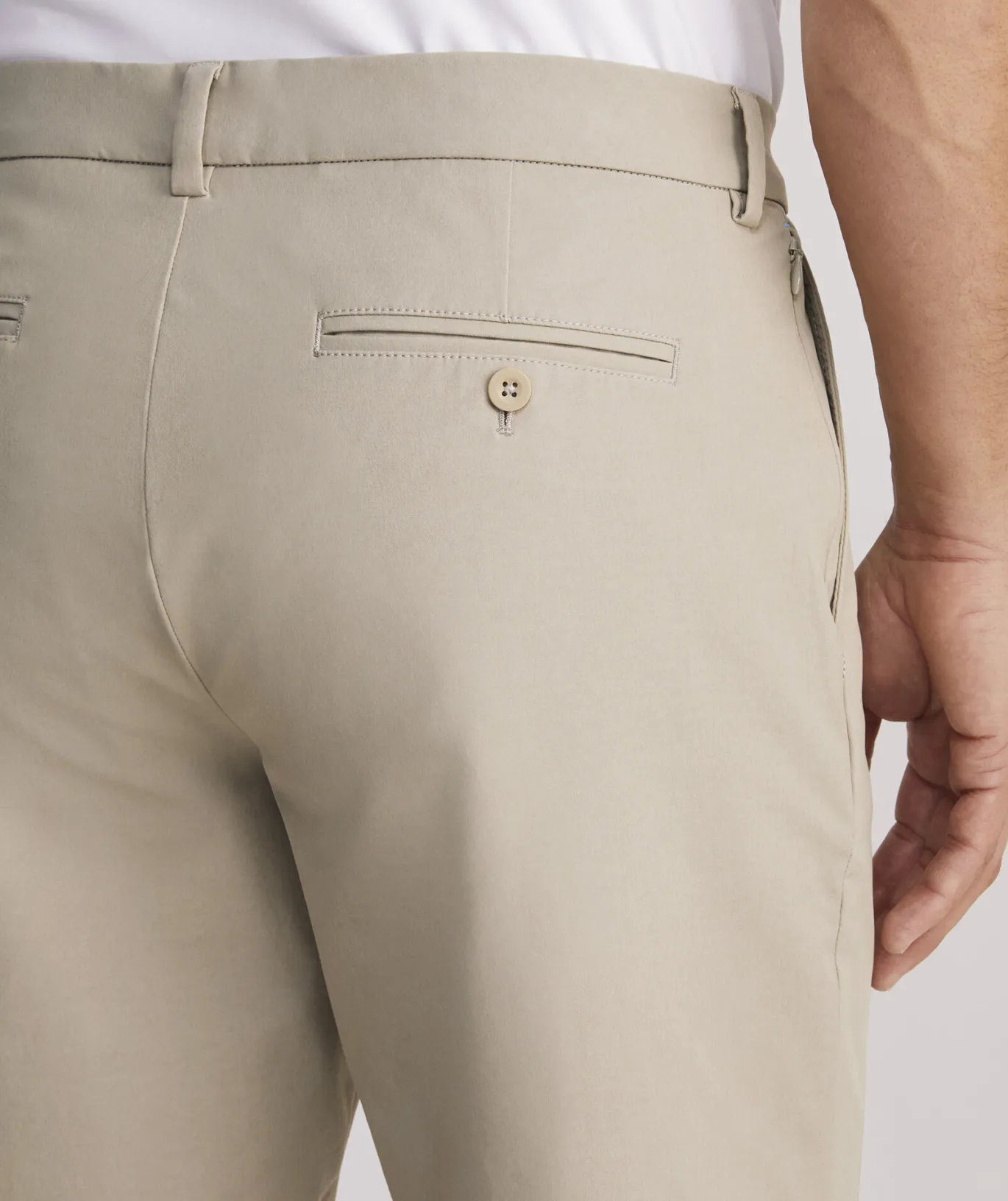 Vineyard Vines 9 Inch On-The-Go Shorts Khaki Fashion