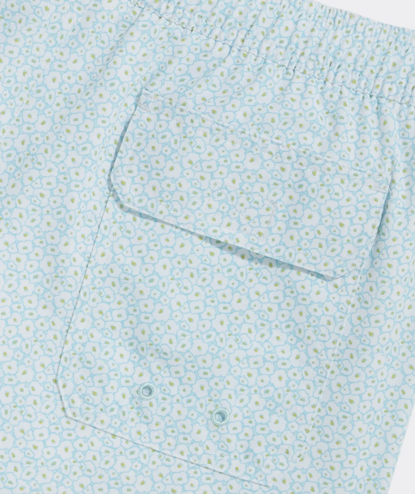Vineyard Vines 7 Inch Printed Chappy Swim Trunks Micro Flrl White Cap Flash Sale