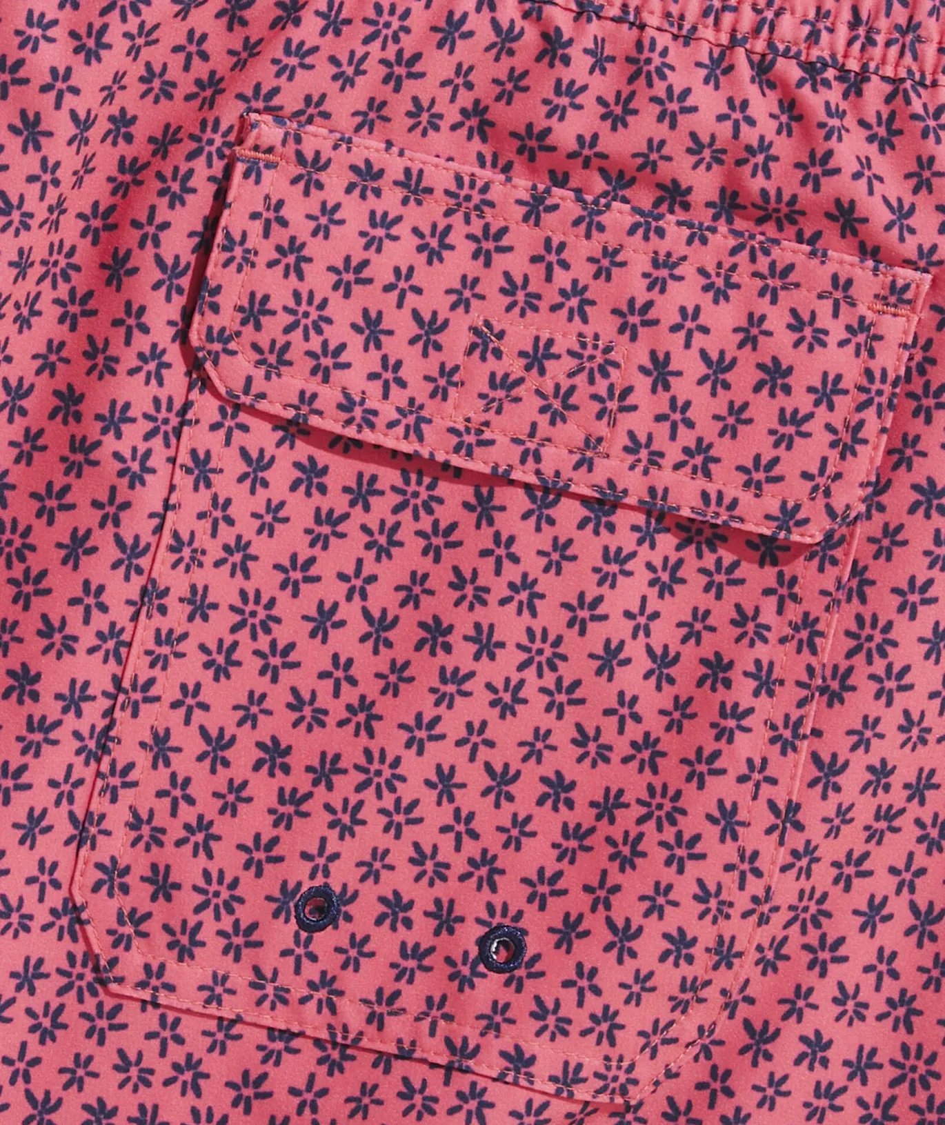 Vineyard Vines 7 Inch Printed Chappy Swim Trunks Flrl Micro Jetty Red Flash Sale