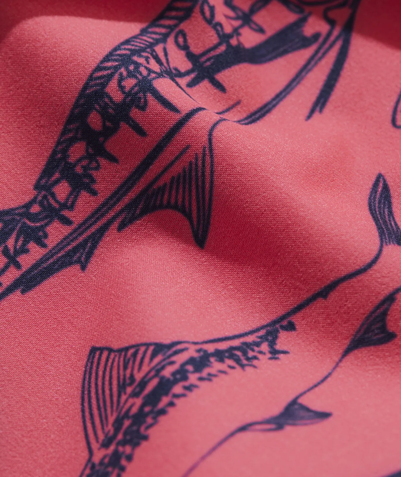 Vineyard Vines 5 Inch Printed Chappy Swim Trunks Outln Fish Jetty Red Online